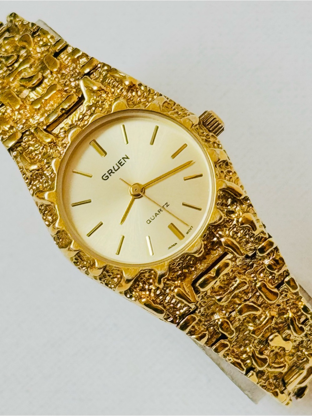 Vintage Gruen Women's Gold Nugget 6.25" MAX WRIST Bracelet Watch Sunburst Dial